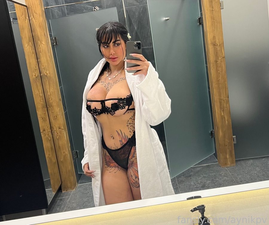 Ayda nikbakhti